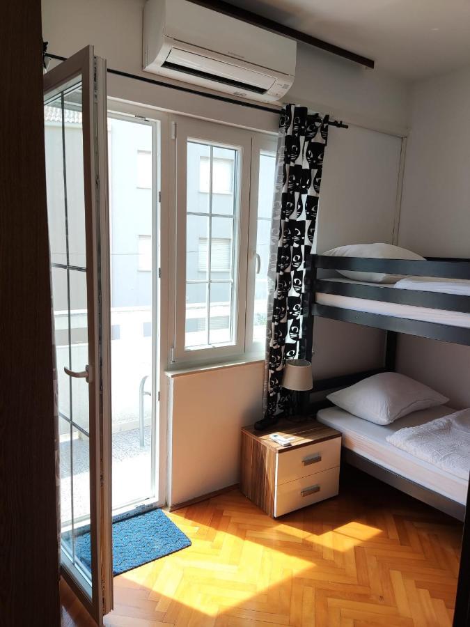Central Single House With Parking-Top Location! Novalja Εξωτερικό φωτογραφία