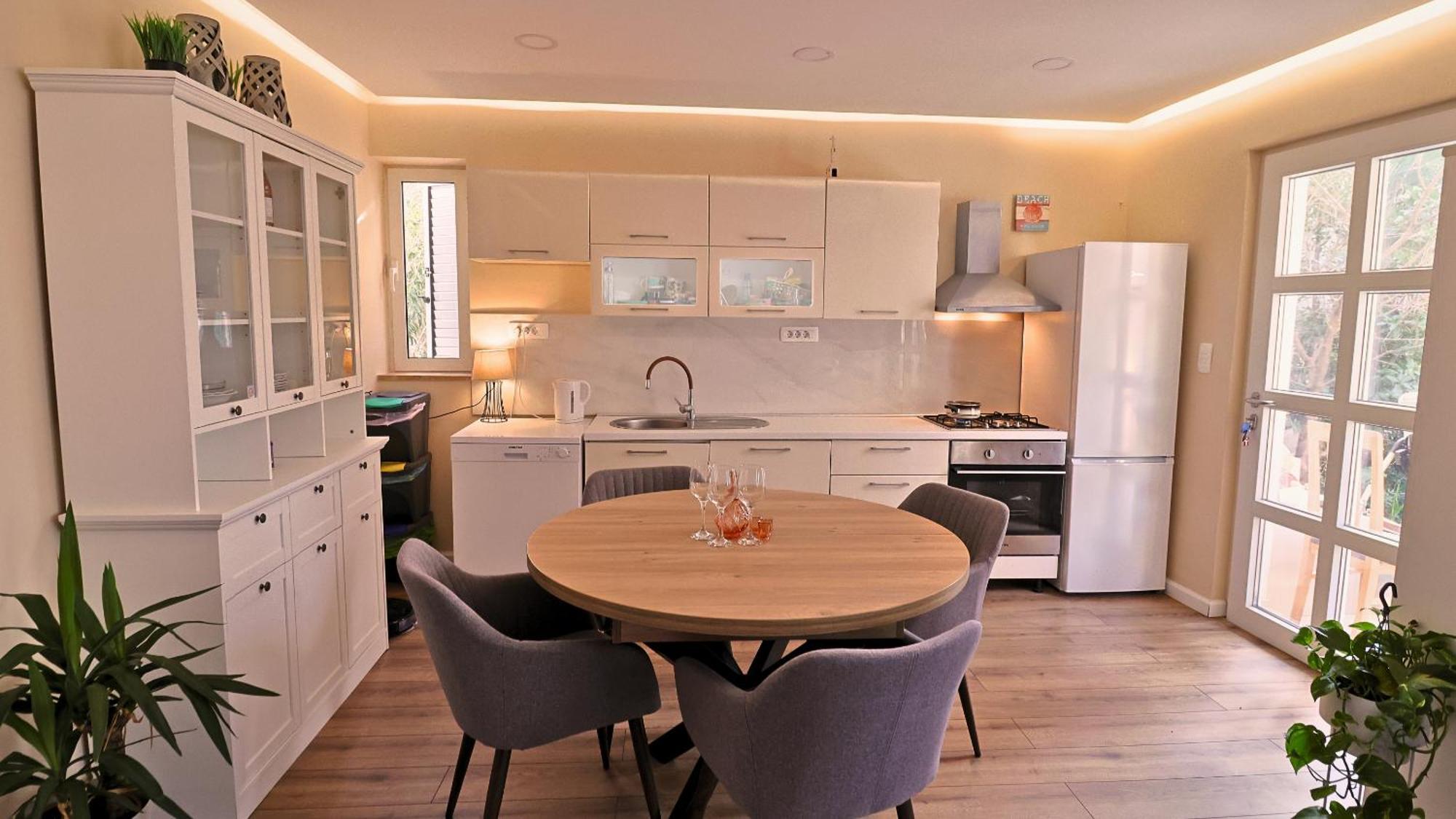 Central Single House With Parking-Top Location! Novalja Εξωτερικό φωτογραφία
